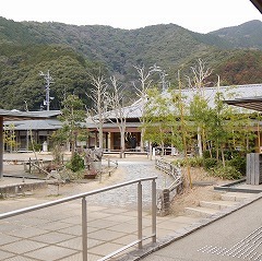 s-15-0306.jpg